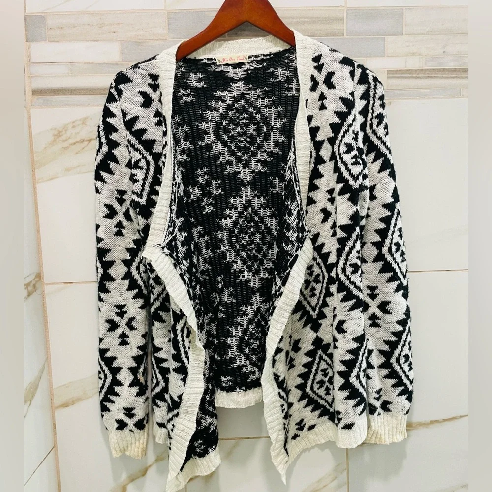 Black & White Aztec Cardigan | Open Front Knit Sweater | Boho Tribal Print M - Picture 3 of 11